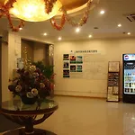 Greentree Inn Shanghai Huaxia East Road
